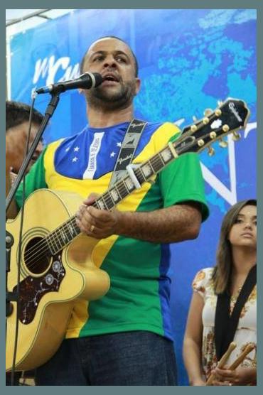 Pr. Sandro Murilo